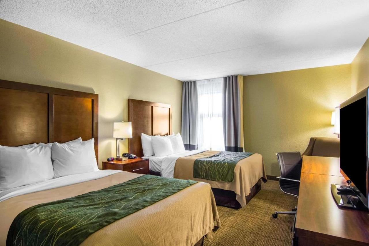 Mulberry Inn Newport News Exterior photo